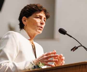 Eve Ellis ’76. Link to her story